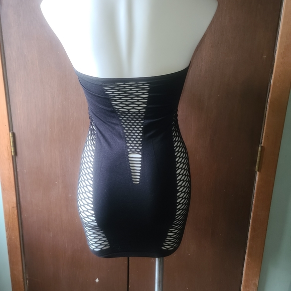 Mesh bodycon mini dress - Picture 3 of 5
